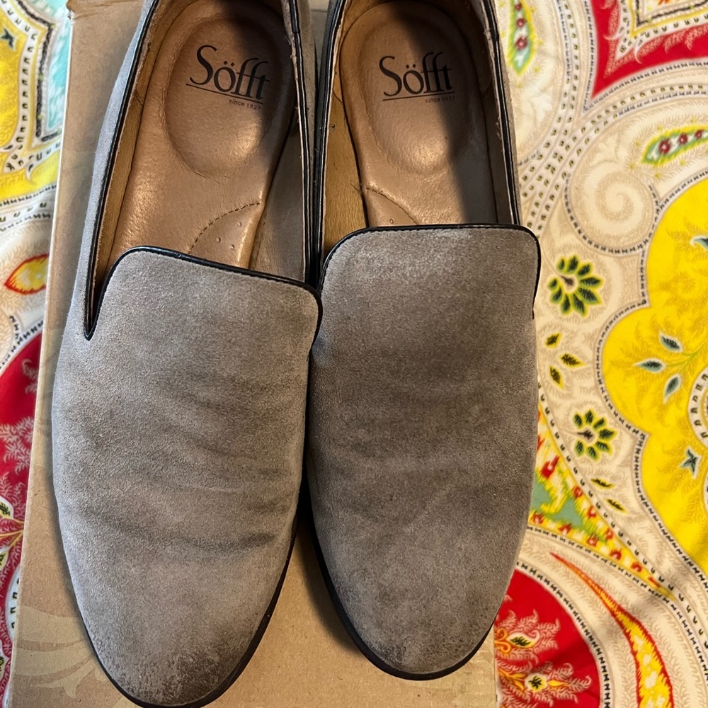 Sofft Gray Flats Suede Slip-On Loafers